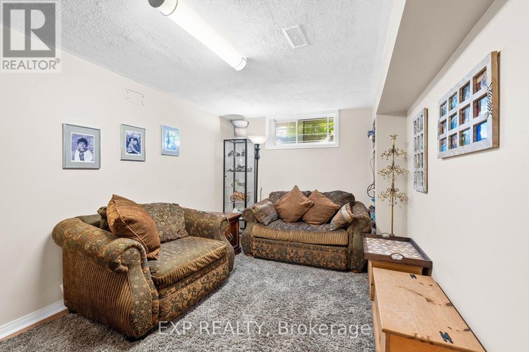 28859903/18-golders-green-lane/longfields/ottawa/ontario/K2J5C1_36