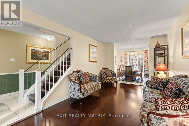 29081362/1094-st-lucia-place/convent-glen-north/ottawa/ontario/K1C2G3_5