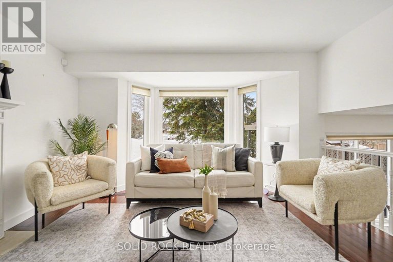 29618484/51-pemberton-crescent/manordale/ottawa/ontario/K2G4Y9_14