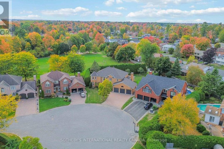 28996466/19-campfield-court/pineglencountry-place/ottawa/ontario/K2E7X8_50