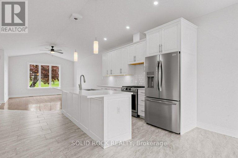 28351753/30-lakeview-drive/iroquois/south-dundas/ontario/K0E1K0_10