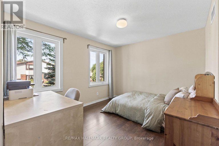 28647827/2-hackett-street/hunt-club-woods/ottawa/ontario/K1V0P8_21