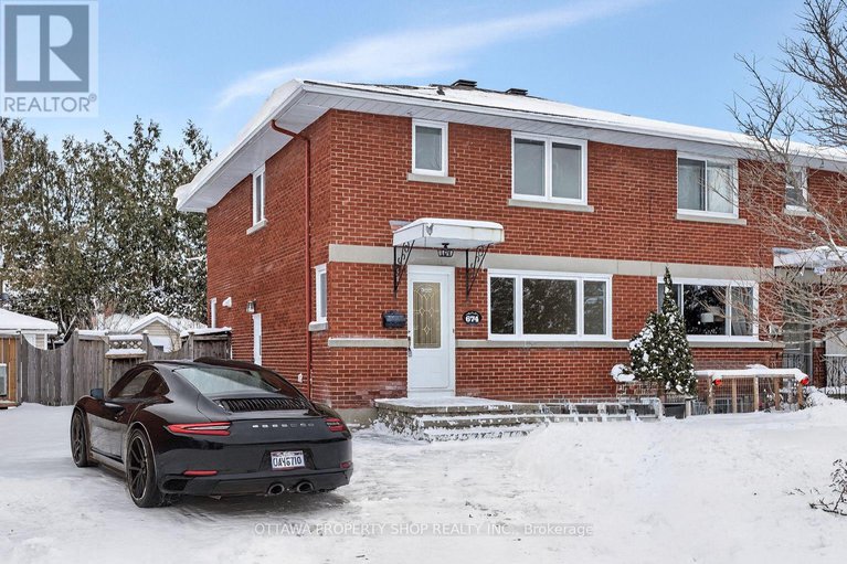 29189890/674-hastings-avenue/elmvale-acres/ottawa/ontario/K1G1N1_1