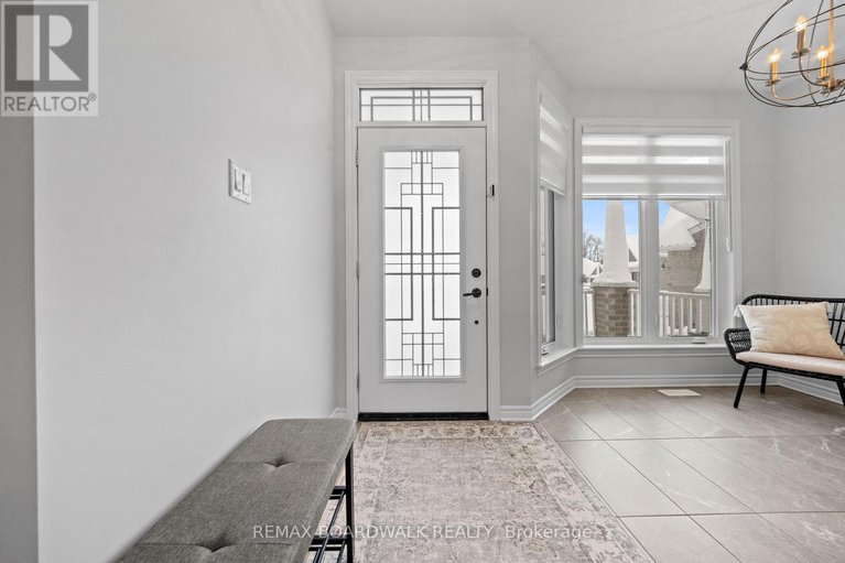 29313884/779-keinouche-place/camelot/ottawa/ontario/K4A5K3_3