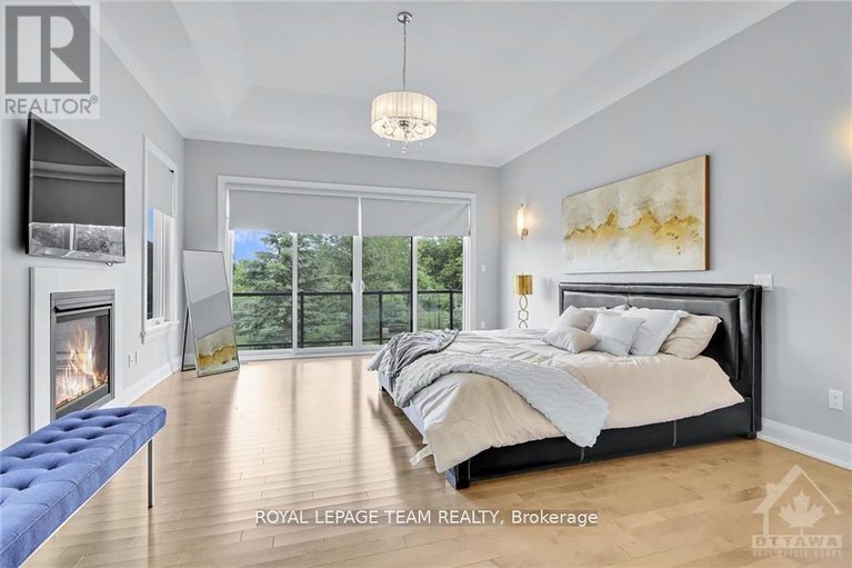 28424463/525-leimerk-court/manotick-village-manotick-estates/ottawa/ontario/K4M0B2_17