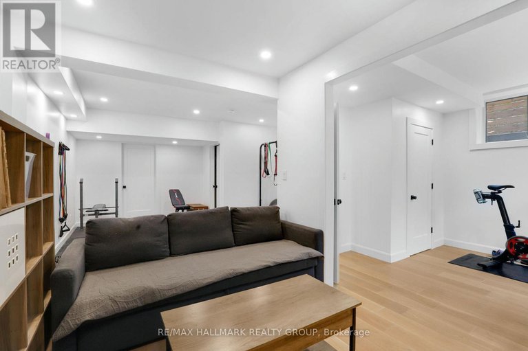 28551598/460-bevan-avenue/westborohampton-park/ottawa/ontario/K1Z5S4_30