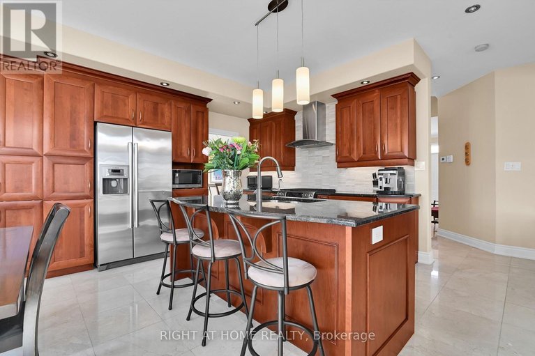 29635424/131-issam-private/ellwood/ottawa/ontario/K1T4B6_12