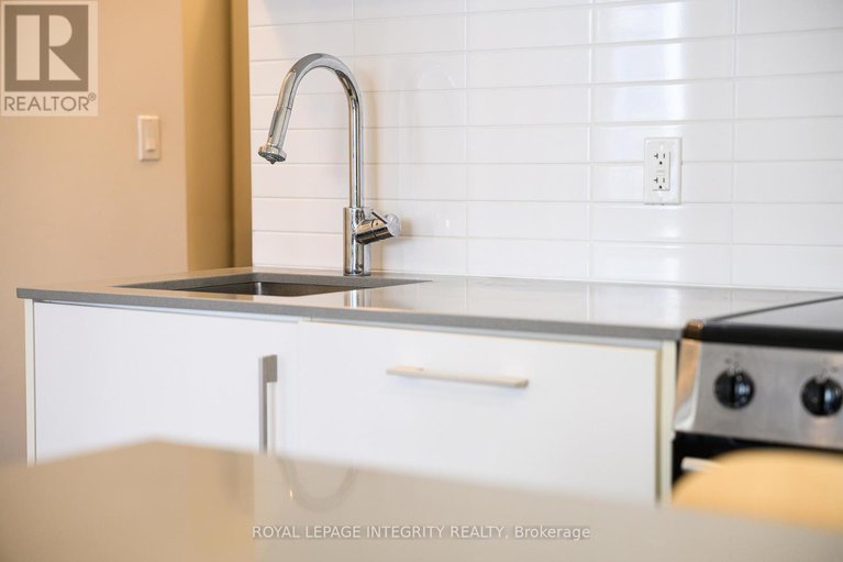 29588474/604-255-bay-street/ottawa-centre/ottawa/ontario/K1R0C5_16