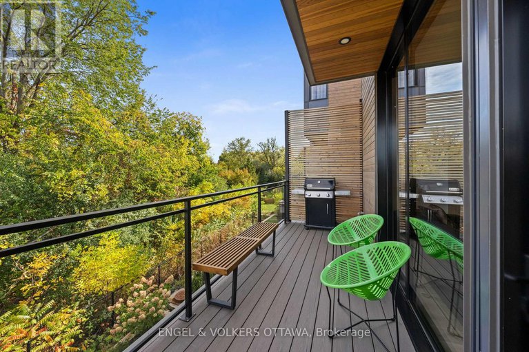 29132946/127-peridot-private/experimental-farm/ottawa/ontario/K2C3M3_23