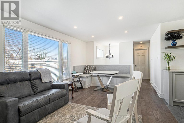 28209002/1524-beaconfield-street/bilberry-creekqueenswood-heights/ottawa/ontario/K1E1R5_8