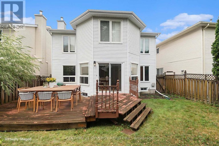 28749425/1723-cara-crescent/fallingbrookpineridge/ottawa/ontario/K4A1M5_29