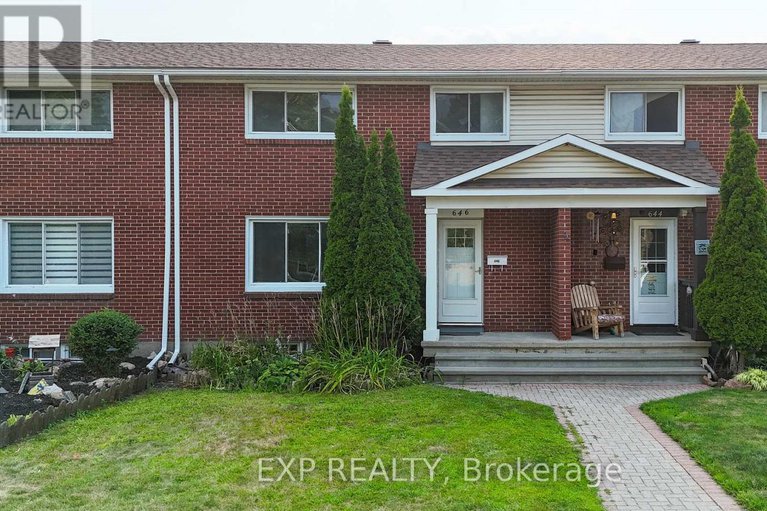 29171818/646-borthwick-avenue/castle-heightsrideau-high/ottawa/ontario/K1K2L9_1