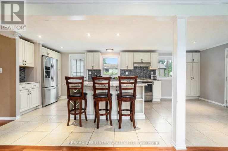 28542346/606-lydia-street-n/kemptville/north-grenville/ontario/K0G1J0_6