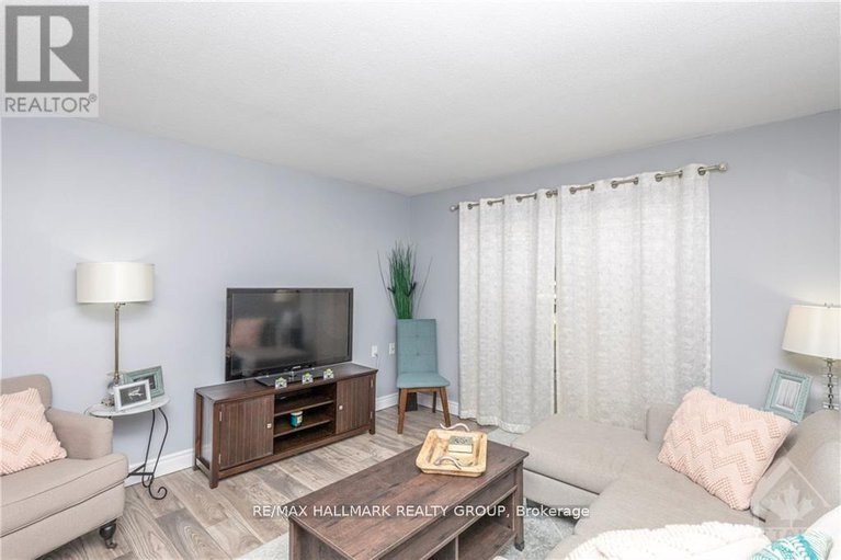 28253698/205-475-laurier-avenue-w/ottawa-centre/ottawa/ontario/K1R7X1_8