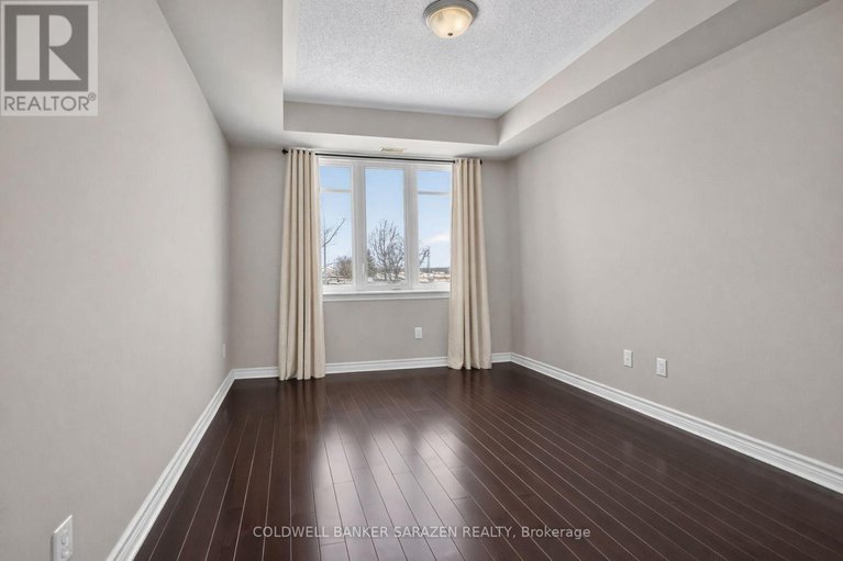 29290169/6-3785-canyon-walk-drive/riverside-southgloucester-glen/ottawa/ontario/K1V2M4_31