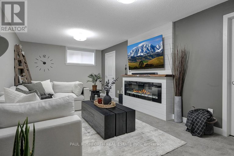 29138542/333-joshua-street/mer-bleuebradley-estatesanderson-park/ottawa/ontario/K1W0N7_23