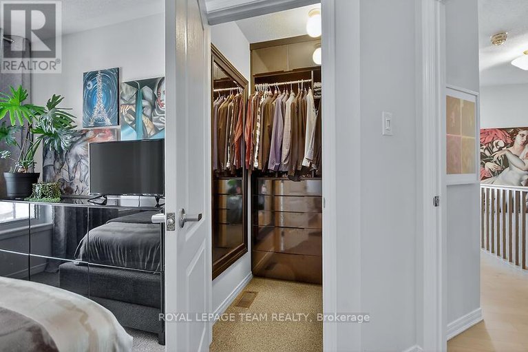 29283467/787-element-private/emerald-meadowstrailwest/ottawa/ontario/K2M0M7_32