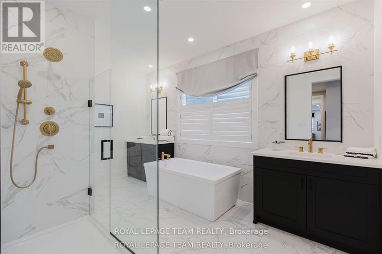 29396322/233-catnip-crescent/rural-kanata-central/ottawa/ontario/K2K1X7_11