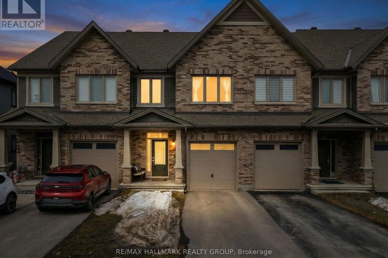 29457178/60-jardiniere-street/remainder-of-stittsville-area/ottawa/ontario/K2S2K2_1