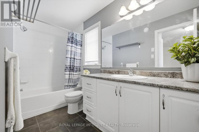 29422352/418-rochefort-circle/avalon-west/ottawa/ontario/K4A0M8_26