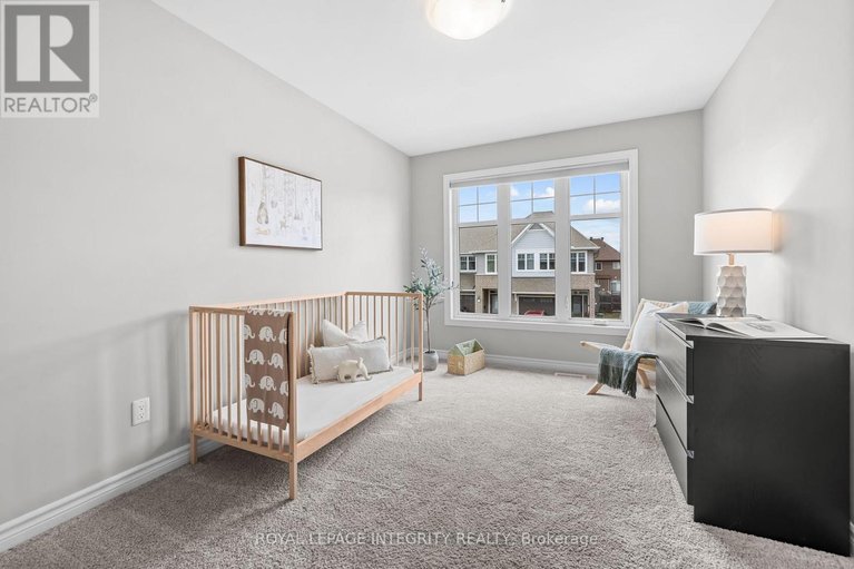 29642319/821-indica-street/stittsville-north/ottawa/ontario/K2S2J8_29