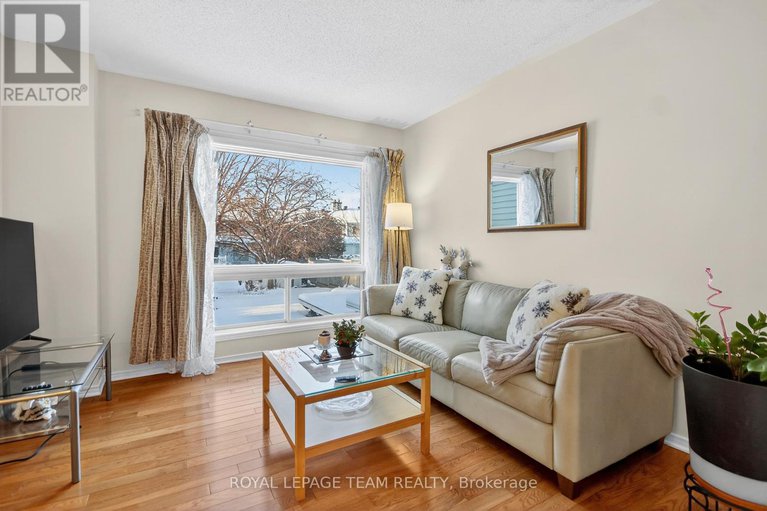 29445574/48-jackman-terrace/katimavik/ottawa/ontario/K2L4E1_15