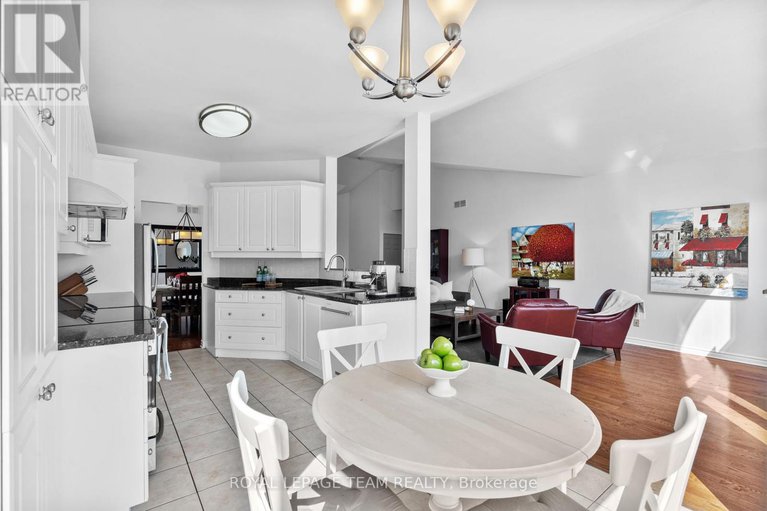 28525095/29-shining-star-circle/stittsville-south/ottawa/ontario/K2S2B4_21