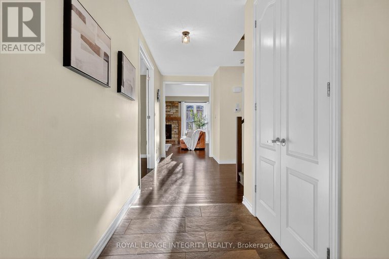 28995462/318-everglade-way-way/emerald-meadowstrailwest/ottawa/ontario/K2M0K9_6