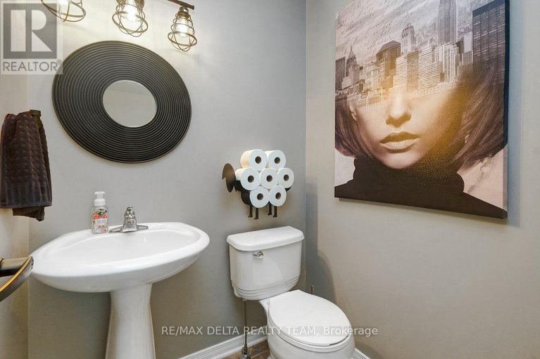 28887238/244-parkrose-private/chatelaine-village/ottawa/ontario/K4A0N8_5