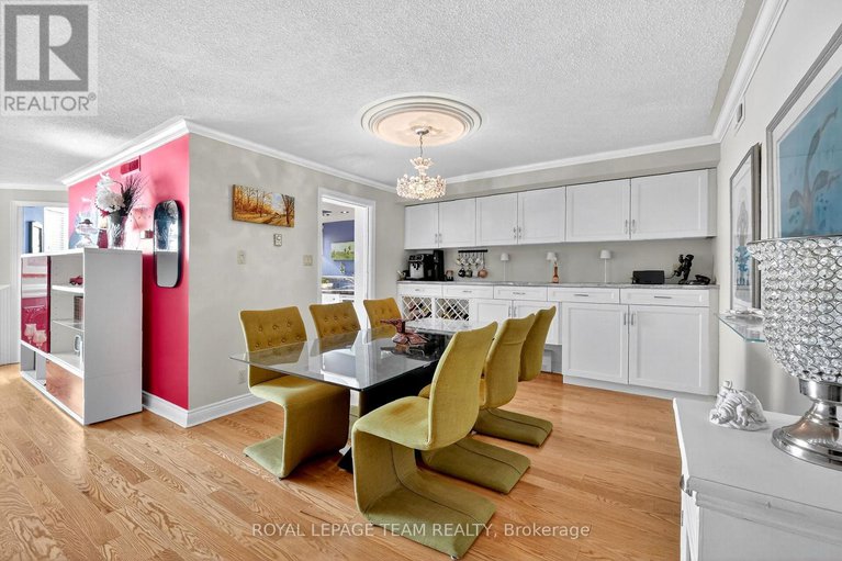 29088435/5-frank-street/ottawa-centregolden-triangle/ottawa/ontario/K2P0W8_21