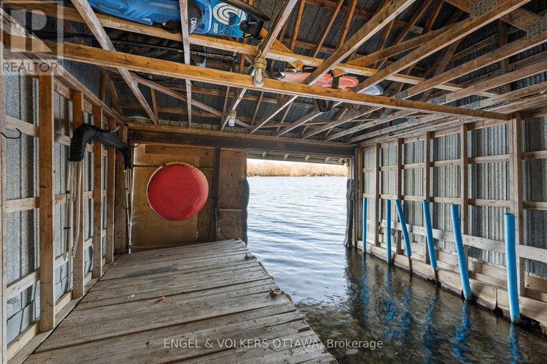 29056256/3882-lannin-lane/north-grenville-twp-kemptville-east/north-grenville/ontario/K0G1J0_29