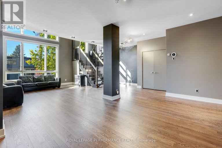 29119540/805-kingsmere-avenue/mckellar-heightsglabar-park/ottawa/ontario/K2A3J8_7