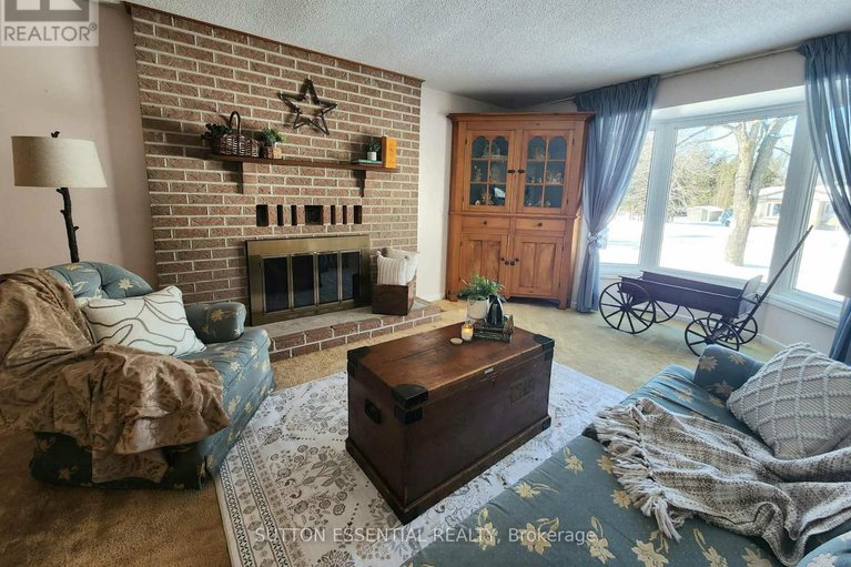 29349471/11-oak-street/augusta-twp/augusta/ontario/K0E1P0_5