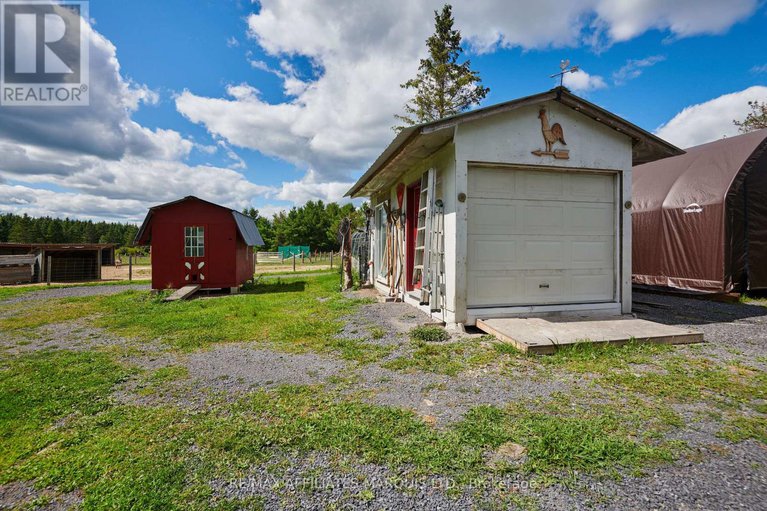 28647172/15763-county-road-43-road/north-stormont-finch-twp/north-stormont/ontario/K0C1K0_34