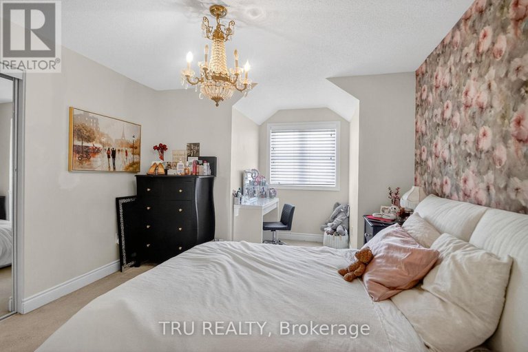 29443424/126-pinelock-street/emerald-meadowstrailwest/ottawa/ontario/K2M0L5_31