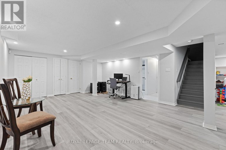 28401650/81-chickasaw-crescent/bridlewood/ottawa/ontario/K2M1M8_36