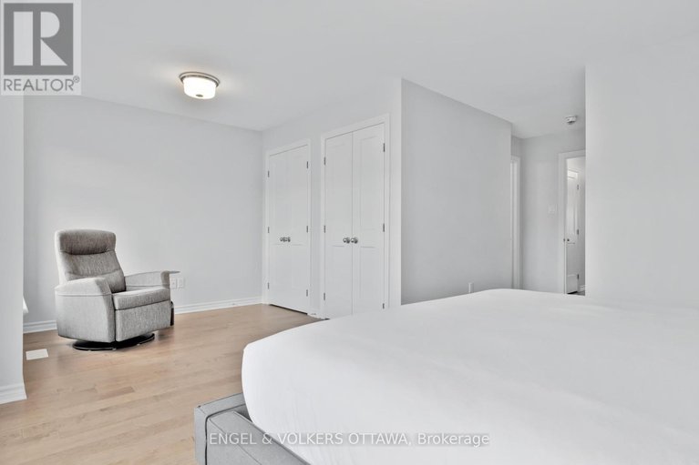 28907578/610-egret-way/half-moon-bay/ottawa/ontario/K2J6K9_26