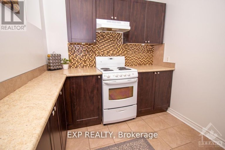 28527991/1-244-charlotte-street/sandy-hill/ottawa/ontario/K1N8L3_13