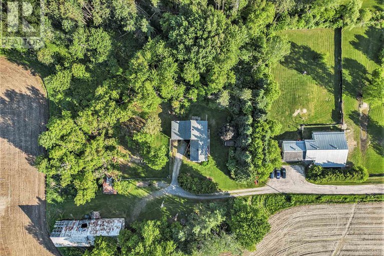 28244627/3383-champlain-street/clarencerockland-twp/clarence-rockland/ontario/K0A1E0_10