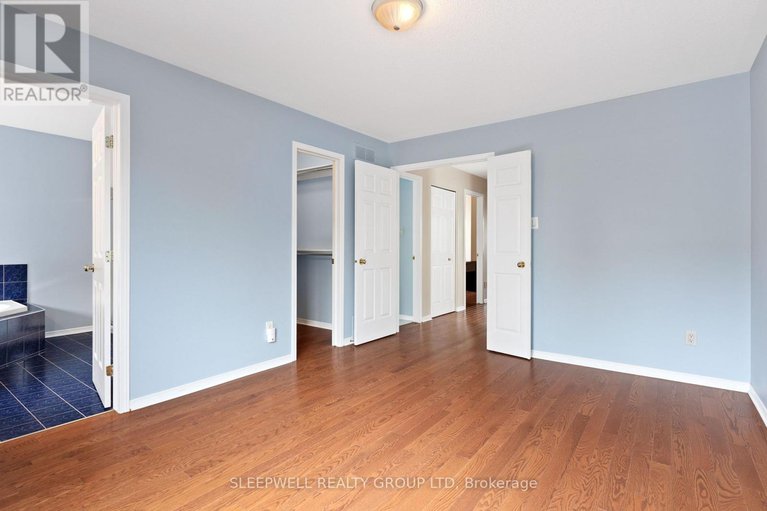 28632044/12-cedar-park-street/central-park/ottawa/ontario/K2C4B3_12