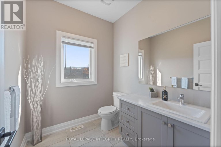 29229287/156-lyon-street/embrun/russell/ontario/K0A1W0_13