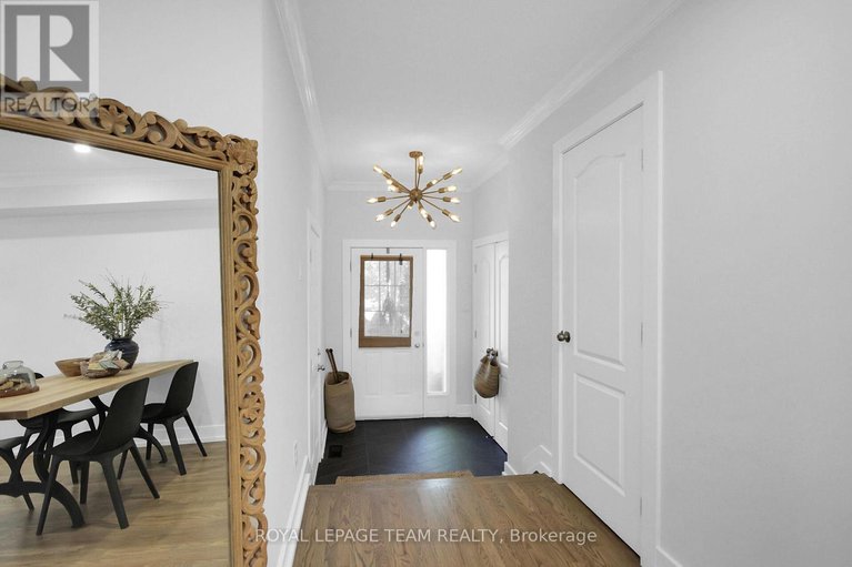 28677603/112-talltree-crescent/stittsville-central/ottawa/ontario/K2S0A9_3