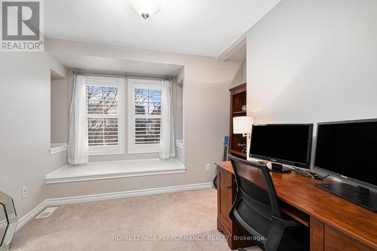 29064814/3234-river-rock-avenue/half-moon-bay/ottawa/ontario/K2J0T4_15