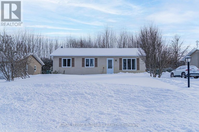 29463823/5-5-le-baron-drive/russell-twp/russell/ontario/K0A2M0_2