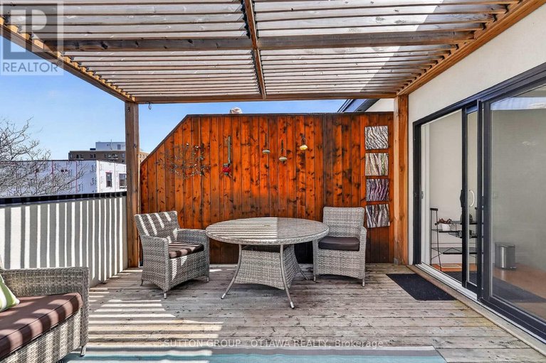 29641673/31-carlotta-avenue/kingsview-park/ottawa/ontario/K1L6S5_27