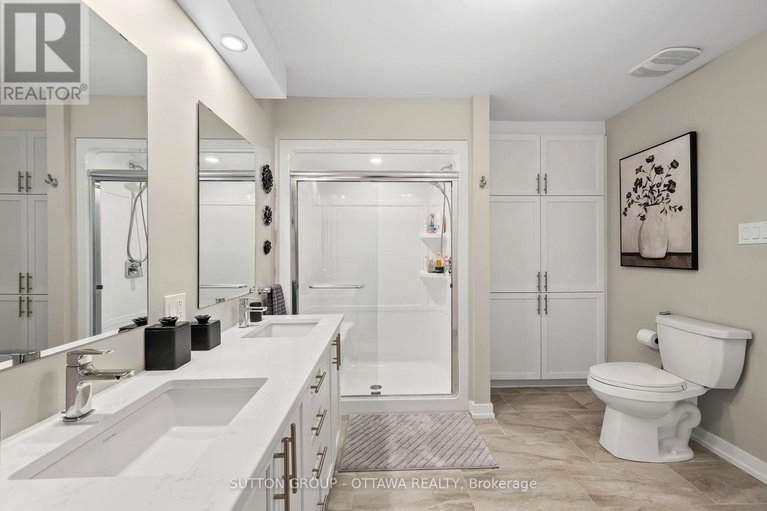 29586662/294-308-masters-lane/town-of-rockland/clarence-rockland/ontario/N1A2W1_24