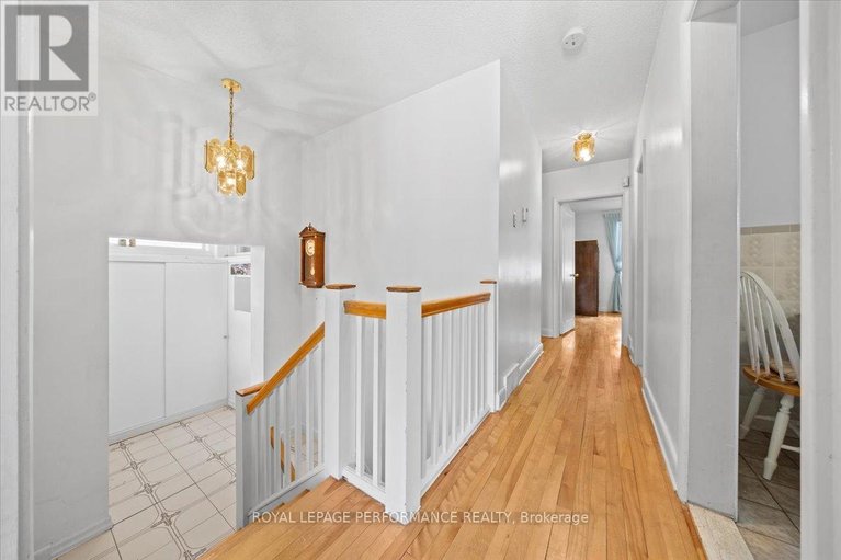 29481876/1075-secord-avenue/billings-bridge/ottawa/ontario/K1H8C7_5