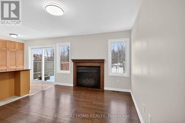 29406516/766-mayfly-crescent/half-moon-bay/ottawa/ontario/K2J6C7_23