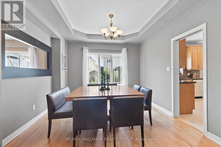 28826305/37-wilderness-way/stittsville-north/ottawa/ontario/K2S2E2_8