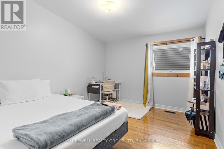 28279892/844-norton-avenue/queensway-terrace-north/ottawa/ontario/K2B5P6_13